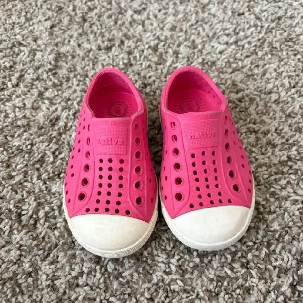 Size 5 / Toddler Girl Native Shoes